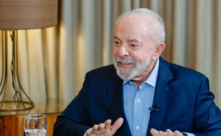 Rubio faz contato com chanceler brasileiro para tratar de tarifaço
