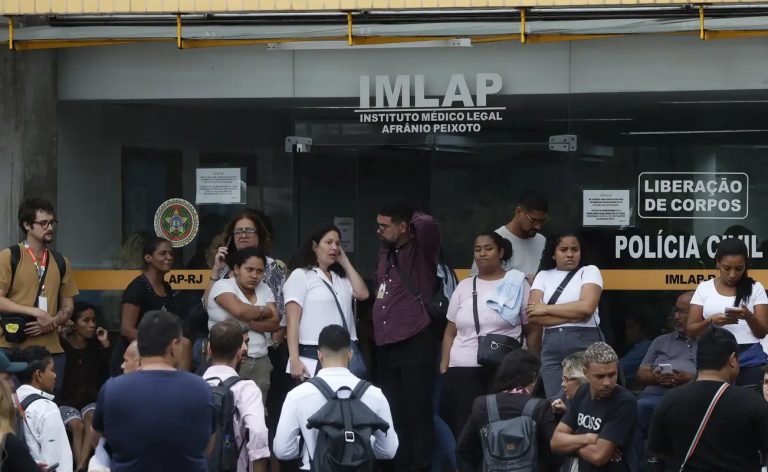 STF: Defensorias pedem para acompanhar perícias de mortos em operação