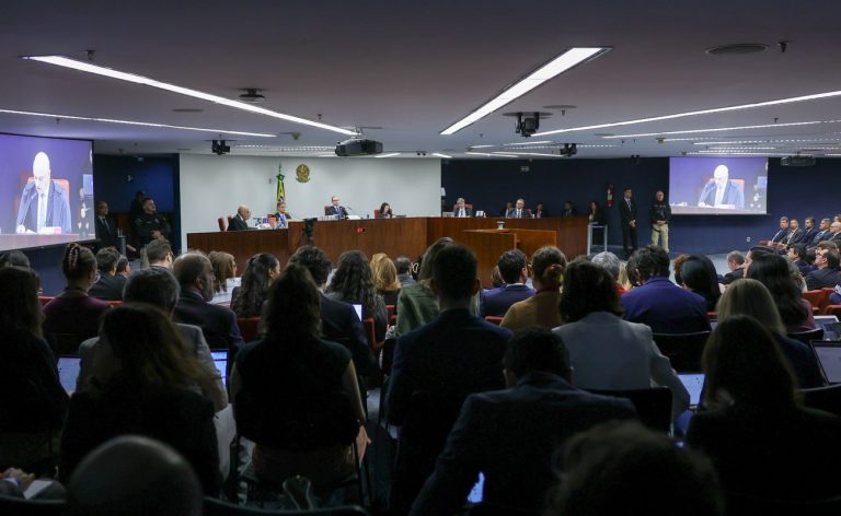 STF começa etapa final do julgamento de Bolsonaro e ex-ministros