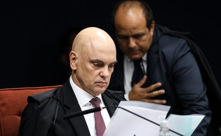 STF rejeita recurso de Bolsonaro, condenado na trama golpista