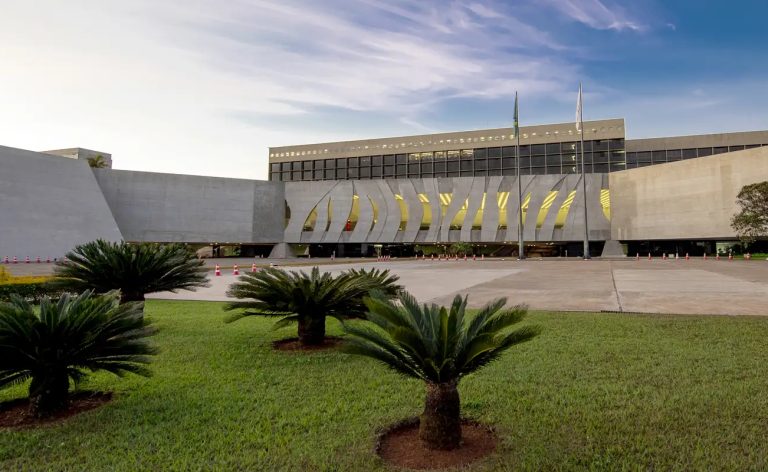 STJ concede liberdade aos MCs Ryan e Pozo do Rodo