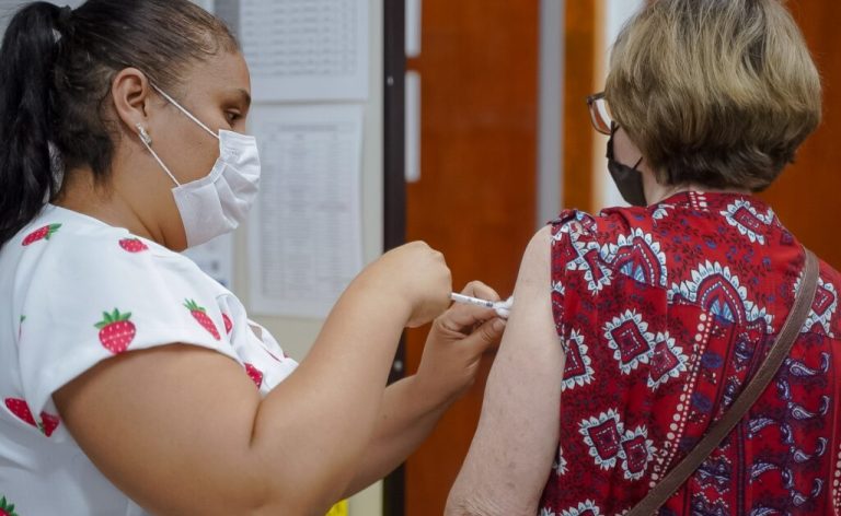 Síndrome Respiratória Aguda Grave é responsável por 70% das mortes de idosos em Goiás