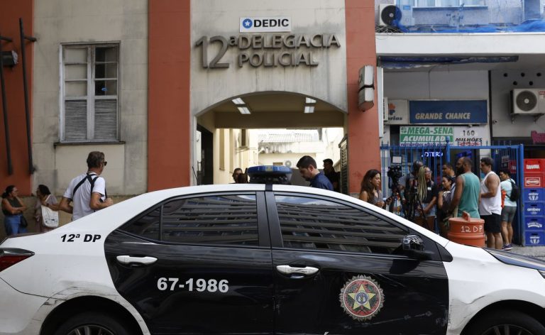 Subsecretário do Rio é demitido após envolvimento de filho em estupro