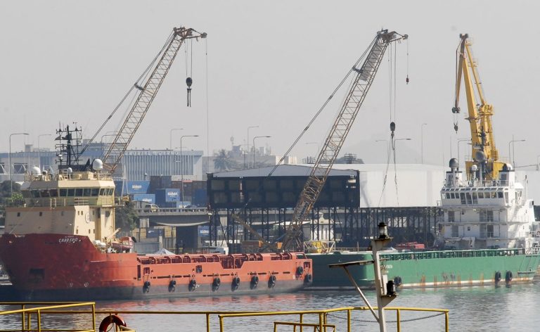 TRF2 mantém proibição de aumento do imposto de exportação de petróleo