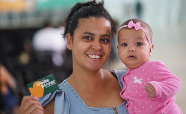 Caiapônia e Ivolândia recebem benefícios habitacionais nesta sexta