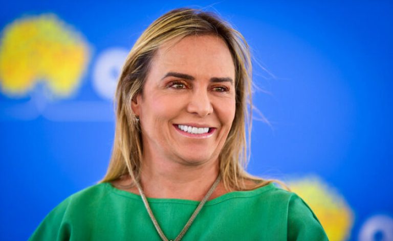 Vice-governadora-Celina-Leao-696x465