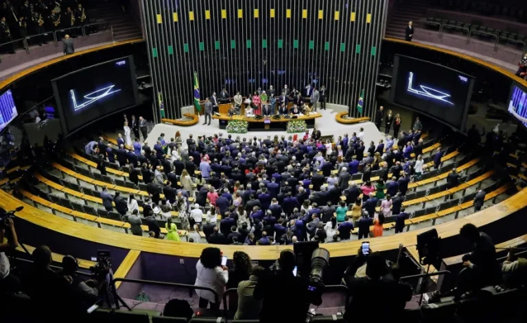 camara-aprova-projeto-para-ampliar-numero-de-deputados-de-513-webp