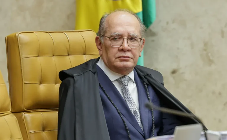 ministro-gilmar-mendes-plenario-stf