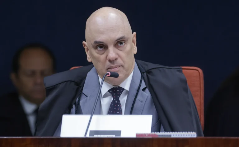 moraes-1.jpg